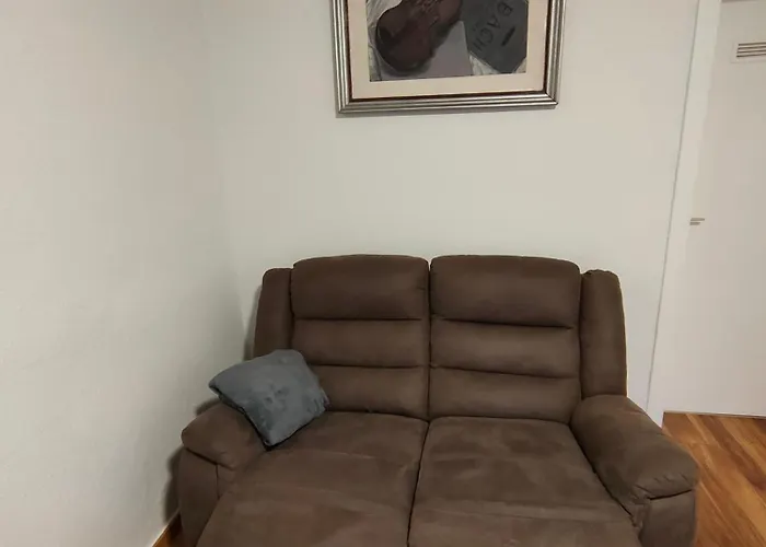 Apartman Large - Modern & Fully Equipped - Near Fair *