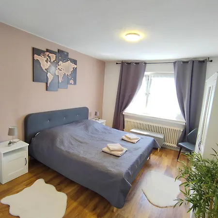 Large - Modern & Fully Equipped - Near Fair شقة كولونيا