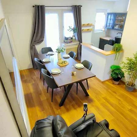 Large - Modern & Fully Equipped - Near Fair شقة